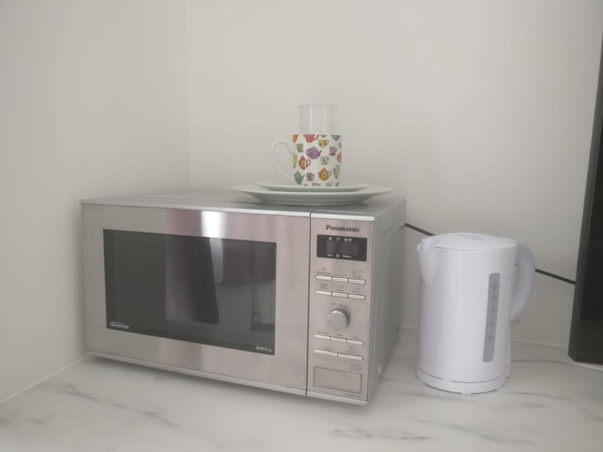 Stunning Double Room In Harrow Wembley - Khoob House 伦敦 外观 照片